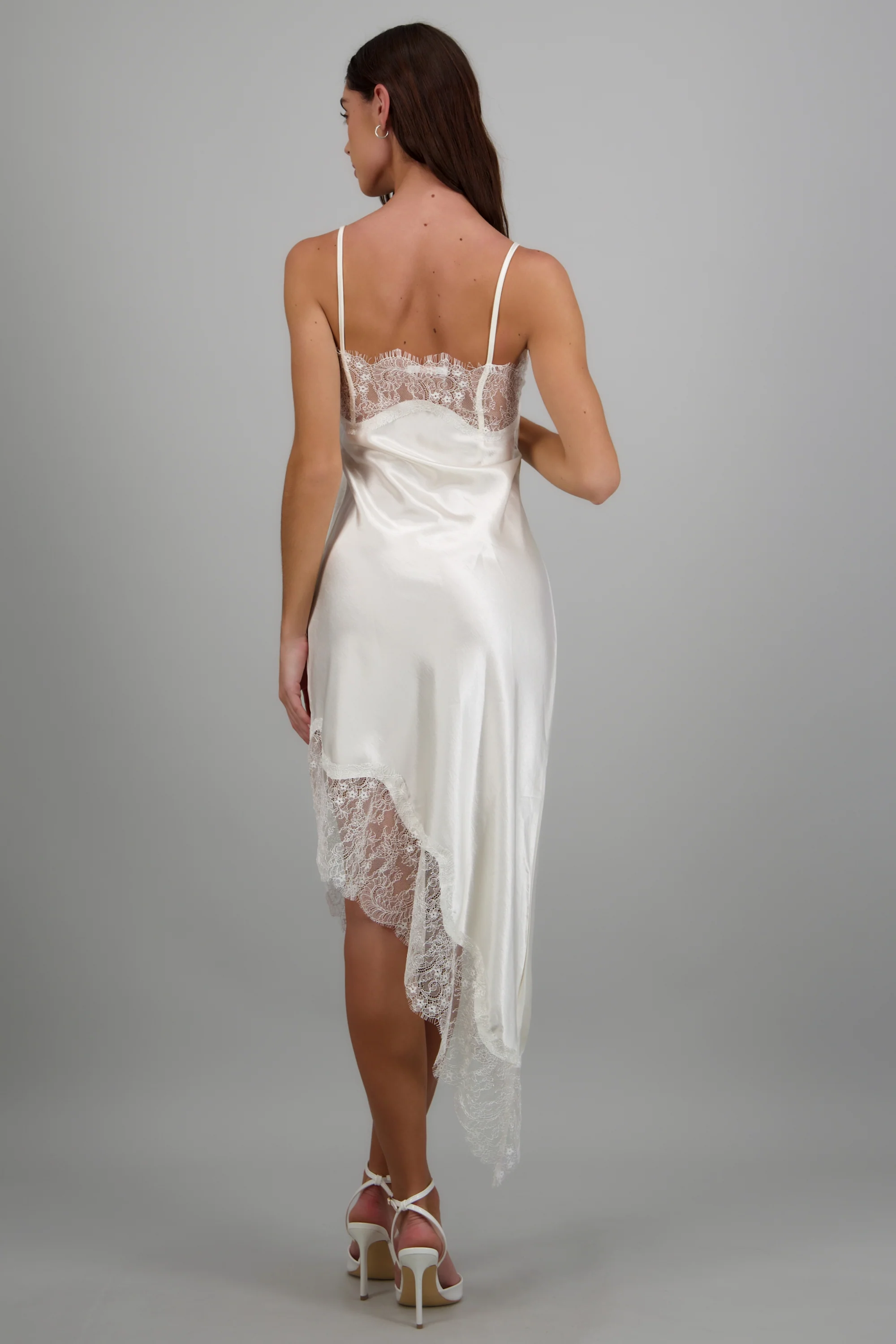 Vestido satin con encaje - Image 4