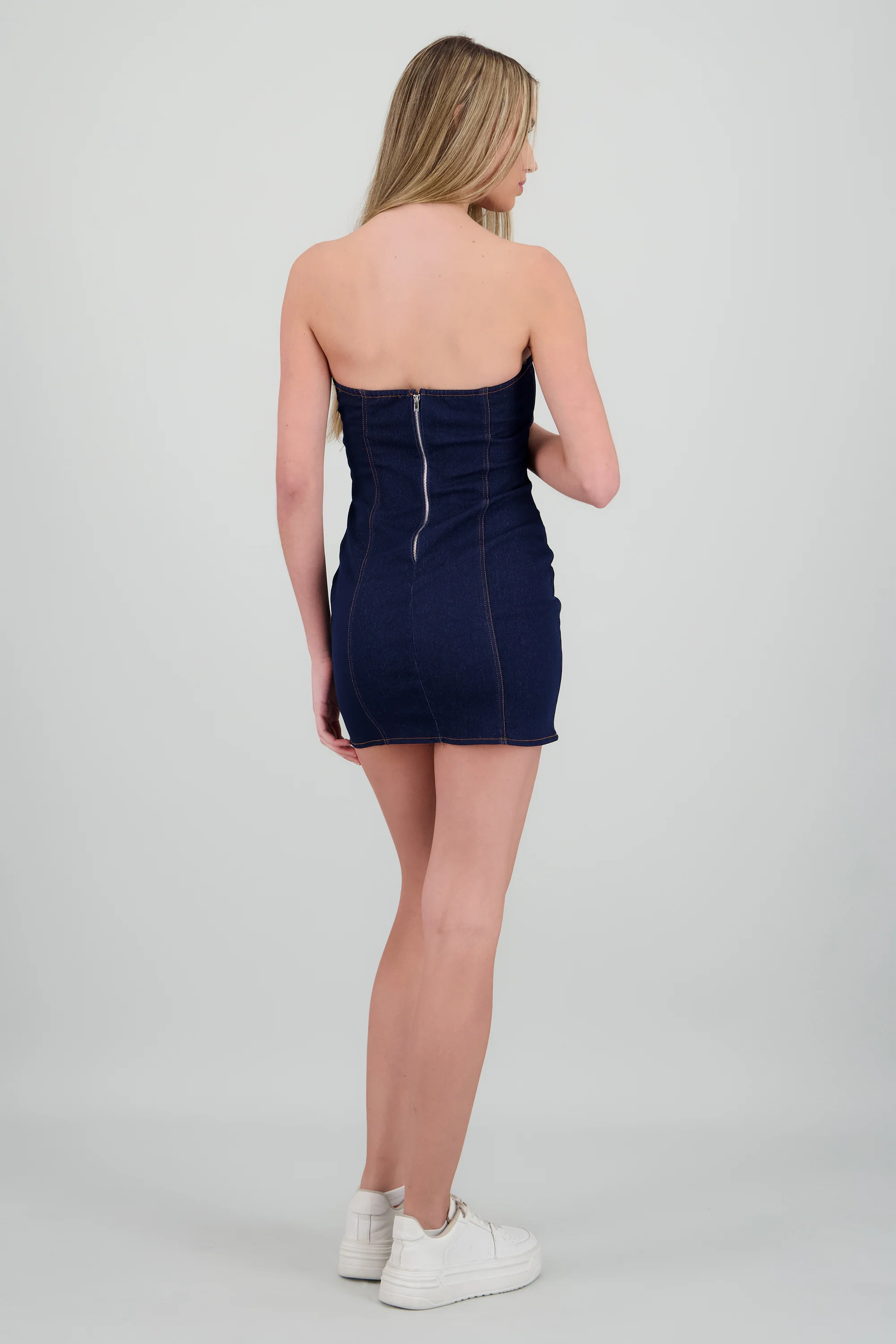 Vestido strapless con doblez - Image 4