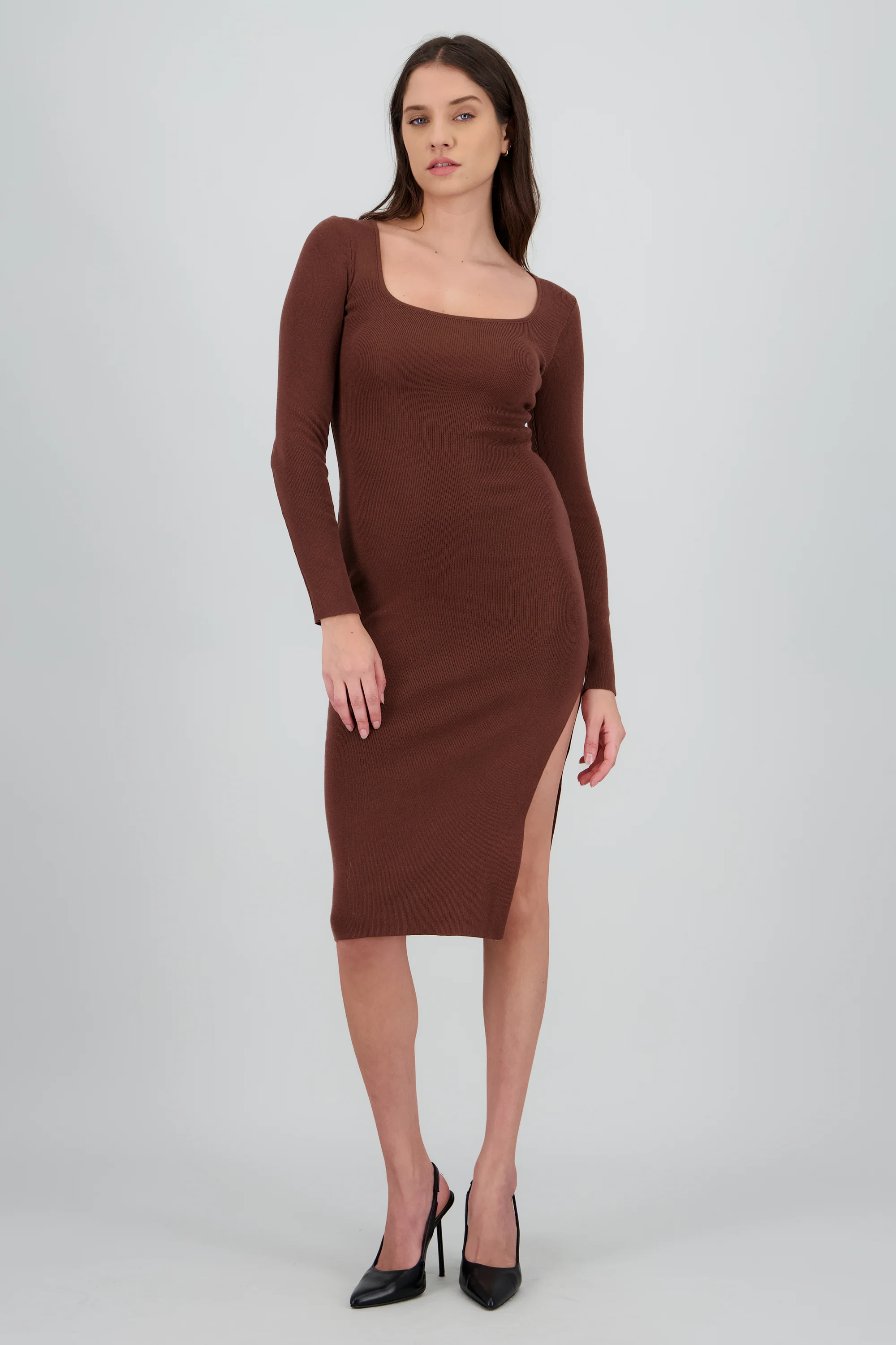 Vestido tejido escote cuadrado