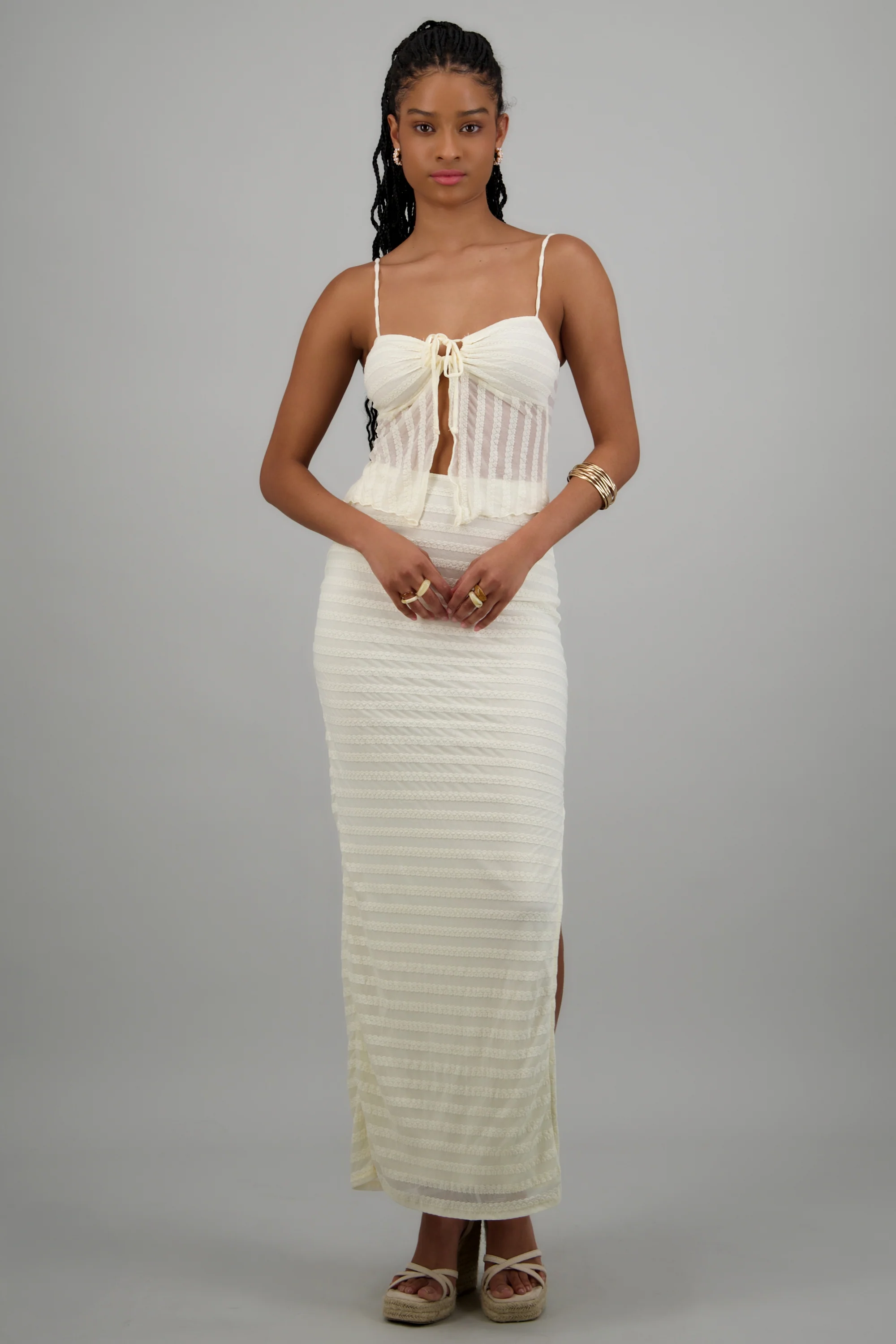 Vestido tirantes midi encaje textura - Image 2